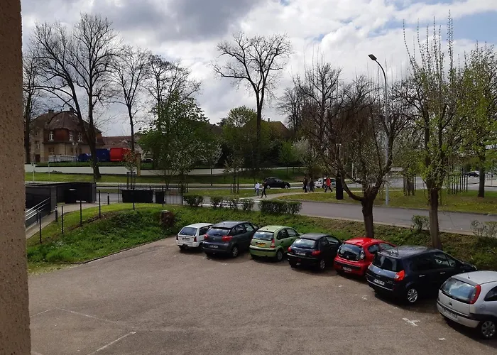 Charmant Studio Mety